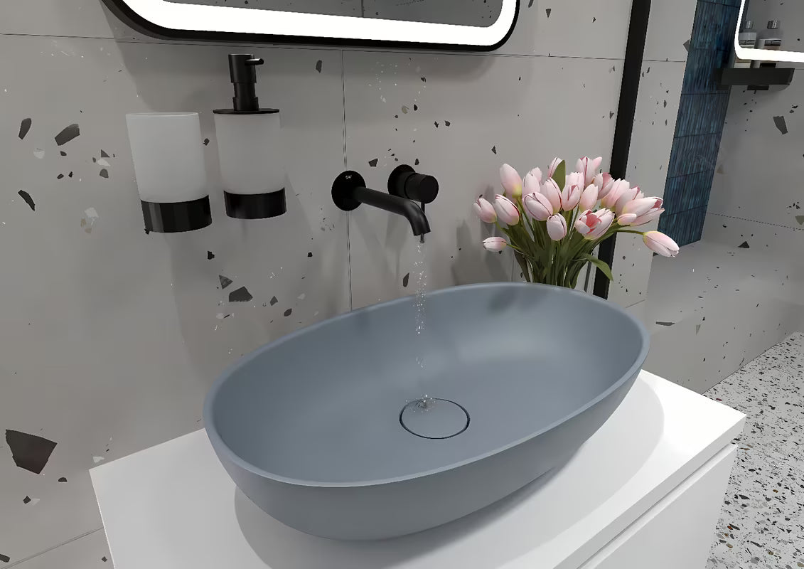 Tamnosivi umivaonik na ploču SAT Aula od lijevanog mramora, dimenzija 60x36 cm