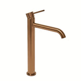 Visoka jednoručna baterija miješalica za umivaonik SAT Aurum u završnoj obradi rose gold brushed s okruglim dizajnom