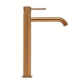 Visoka jednoručna baterija miješalica za umivaonik SAT Aurum u završnoj obradi rose gold brushed s okruglim dizajnom