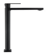 Visoka jednoručna baterija miješalica za umivaonik SAT B-Way u mat crnoj izvedbi za umivaonik na ploču.