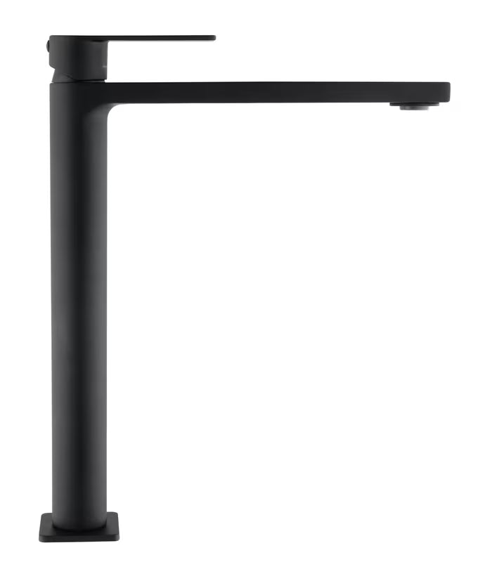 Visoka jednoručna baterija miješalica za umivaonik SAT B-Way u mat crnoj izvedbi za umivaonik na ploču.