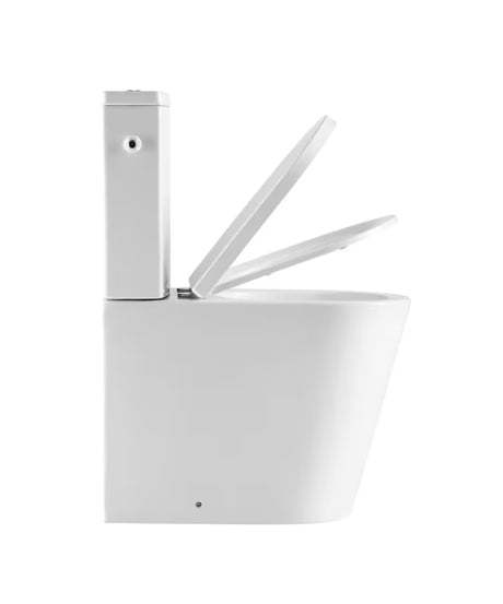 Bijeli samostojeći  WC kombi SAT Brevis s vodokotlićem, daskom soft Close i vario odvodom