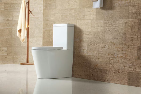 Bijeli samostojeći  WC kombi SAT Brevis s vodokotlićem, daskom soft Close i vario odvodom