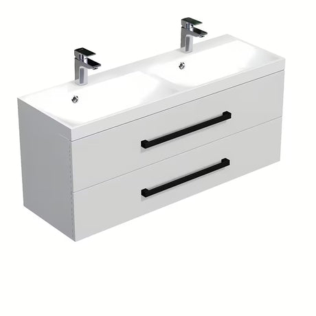 Viseća kupaonski ormarić SAT Cube Way s dvostrukim umivaonikom 120x40 cm u bijelom sjaju s crnim ručkicama.