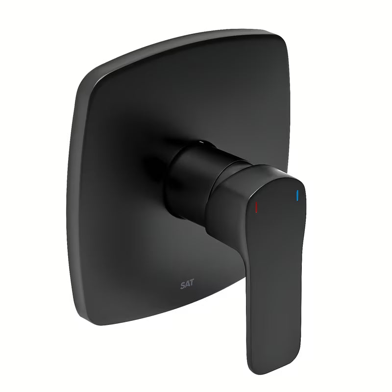 Podžbukna jednoručna baterija miješalica za tuš SAT Cube Way u crnoj mat izvedbi pro za modernu kupaonicu.