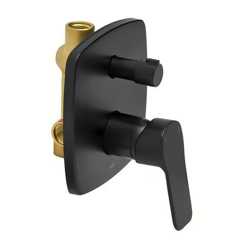 Podžbukna miješalica za tuš SAT Cube Way u crnoj mat izvedbi s modernim četvrtastim dizajnom