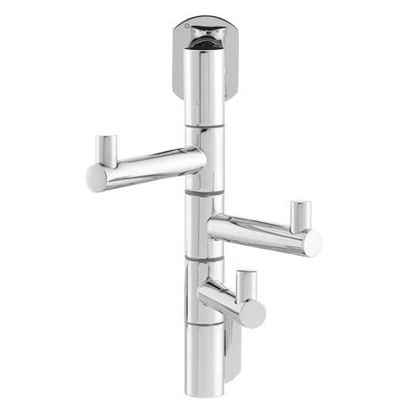 Višenamjenski trostruka kukica SAT Spirit/Cube Way u izvedbi chrome pro za vješanje ručnika i ogrtača.