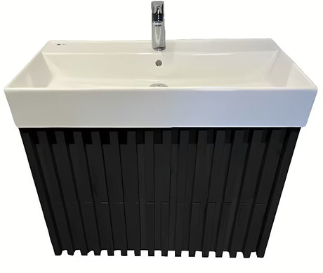 Crni viseća kupaonski ormarić SAT Delano s keramičkim umivaonikom i okomitim letvicama