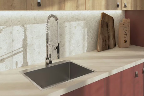 Kromirana miješalica za sudoper SAT Chrome s tušem, zakretnim izljevom i upravljanjem ručicom