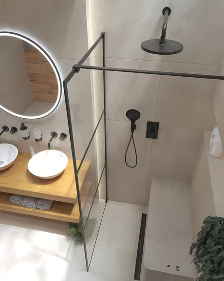 Podžbukni tuš sustav SAT Evolution u mat crnoj boji s tri funkcije tuširanja