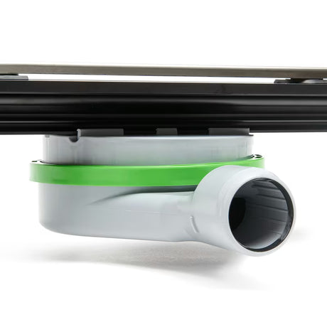 Skratljivi tuš kanalica SAT Flexi 100 cm od poliranog nehrđajućeg čelika s punom rešetkom u sjajnoj izvedbi.