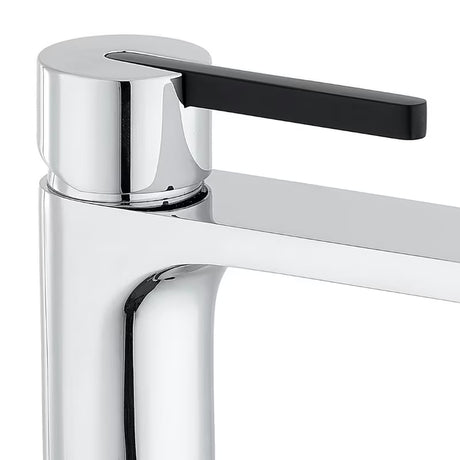 Zamjenska ručica SAT Fusion u izvedbi krom i crna za pro slavinu