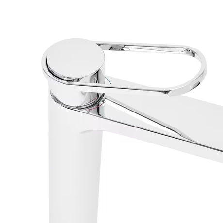 Kromirana zamjenska ručica pro za slavinu serije SAT Fusion sa sjajnom površinom pro moderan izgled