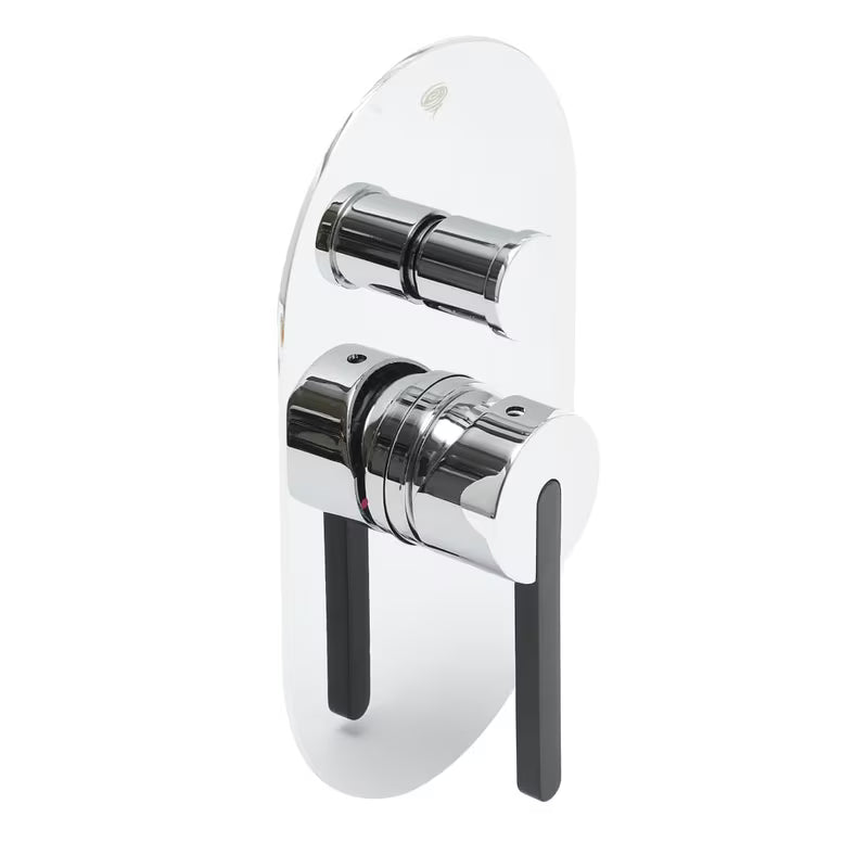 Podžbukna miješalica za tuš SAT Fusion u sjajnoj krom izvedbi uključuje podžbukno tijelo.