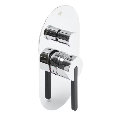 Podžbukna miješalica za tuš SAT Fusion u sjajnoj krom izvedbi uključuje podžbukno tijelo.