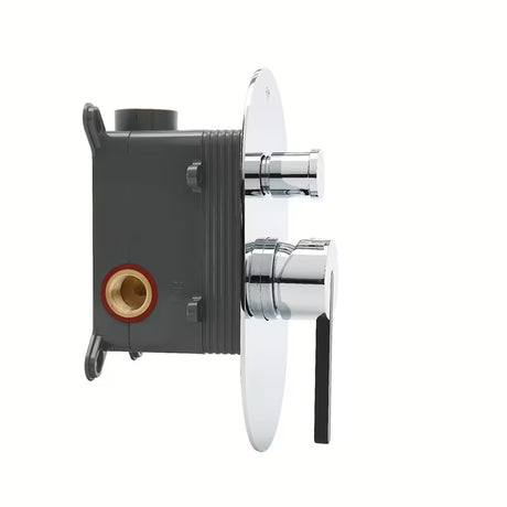 Podžbukna miješalica za tuš SAT Fusion u sjajnoj krom izvedbi uključuje podžbukno tijelo.