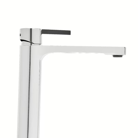 Visoka miješalica za Umivaonik SAT Fusion u kromiranoj izvedbi bez odvoda s crnom upravljačkom ručicom.