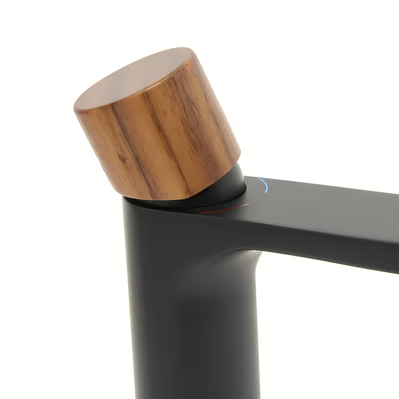 Visoka miješalica za Umivaonik SAT Fusion u mat crnoj boji s ručicom u dekoru tamnog drva.