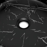 Mat umivaonik na ploču SAT Infinitio 39x39 cm u crnom mramornom dizajnu bez preljeva.