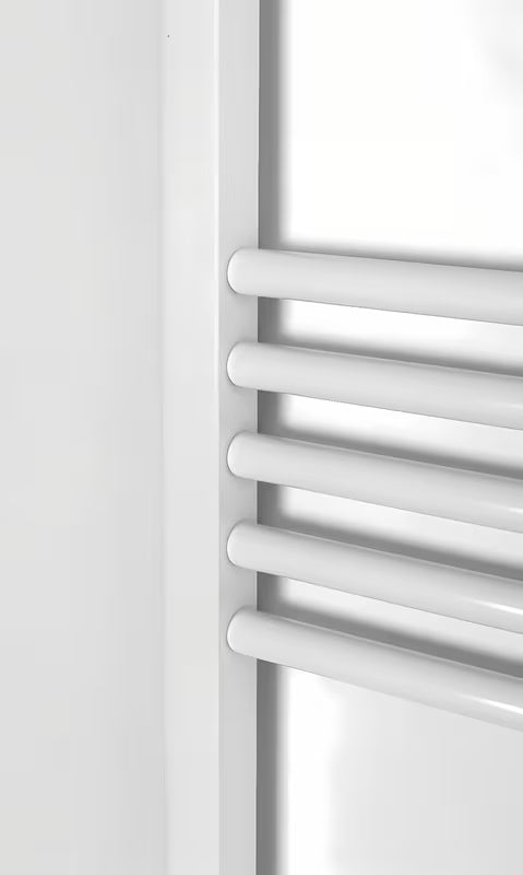 Bijeli kombinirani radijator SAT KD 180x60 cm s bočnim priključkom na razmak.