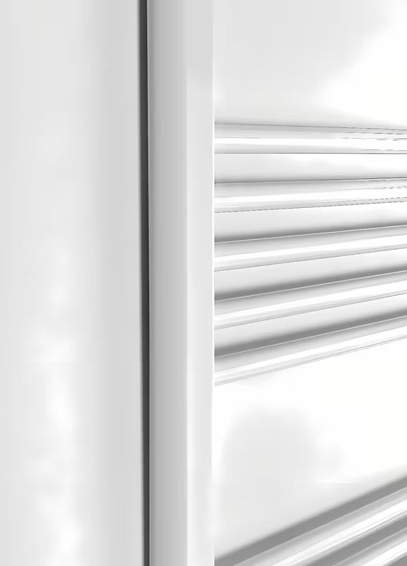 Bijeli kombinirani radijator SAT KD 180x60 cm s bočnim priključkom na razmak.
