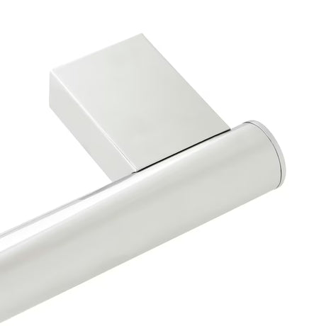 Kutne ručka SAT Chrome u krom izvedbi pro za upotrebu uz kade ili u tuš-kabini.