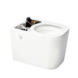 Stojeća WC Školjka SAT optimflush u bijeloj boji s integriranim vodokotlićem i bočnim pneumatskim tipkalom za ispiranje.