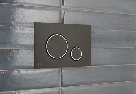 Tipka za ispiranje tipka za aktiviranje SAT u mat crnoj izvedbi pro za ugradbeni modul SAT.