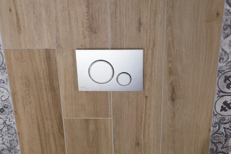 Upravljačka tipka za ispiranje tipka SAT od plastike u sjajnoj krom izvedbi pro za ugradbene module SAT.