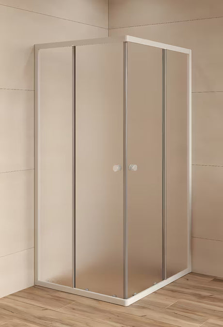Kvadratna tuš kabina SAT Project 90x90 cm s kliznim vratima, bijelim profilima i neprozirnim staklom chinchilla.