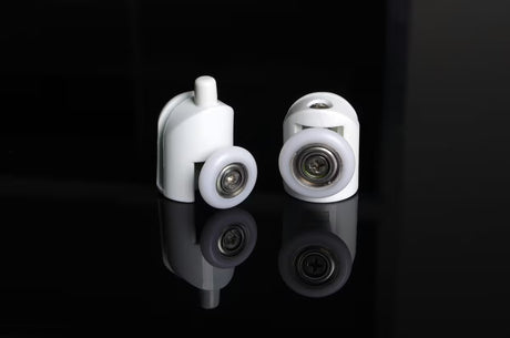 Polukružna tuš kabina SAT Project 80x80 cm s bijelim profilima i neprozirnim staklom chinchilla