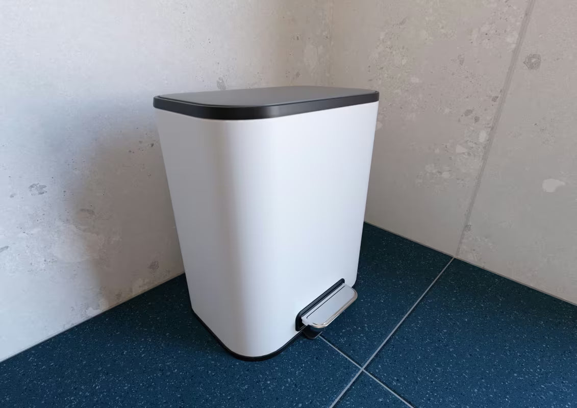 Bijeli mat kanta za otpad SAT od metala s poklopcem i tihim zatvaranjem soft Close