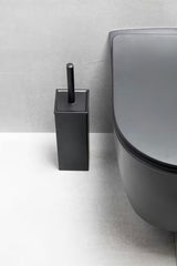 Samostojeći  crna ČETKA za Wc SAT minimalističkog dizajna i sa silikonskom četkom