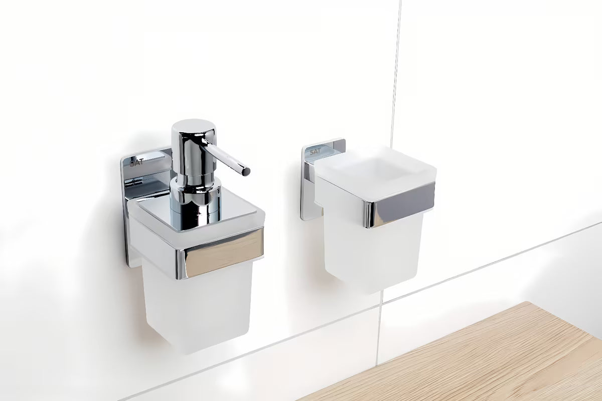 Kromirani držač čaša SAT pro montaža lijepljenjem bez bušenja