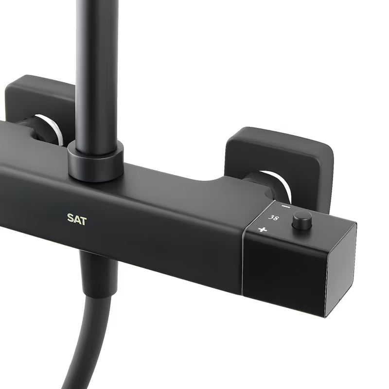 Matně černý termostatický sprchový systém SAT s hlavovou sprchou 32×21 cm a ruční sprchou