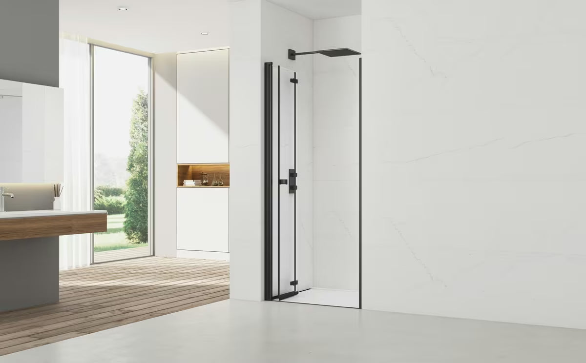 Preklopni tuš vrata SAT Sk 90 cm s prozirnim staklom i crnim mat profilom