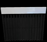 Viseća kupaonski ormarić s keramičkim umivaonikom SAT Delano u crnoj mat izvedbi s letvicama.