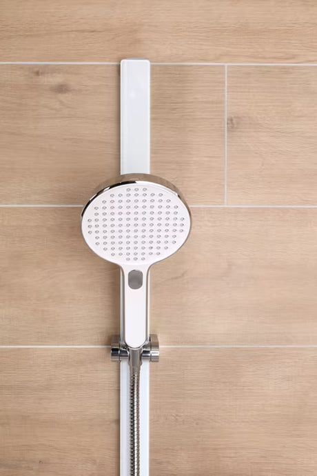 Tuš šipka SAT 80 cm u bijelo-krom izvedbi s kliznim i nagibnim držačem tuševi