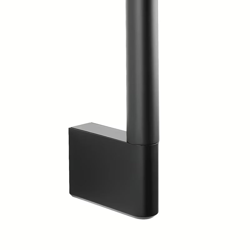 Tuš set SAT u mat crnoj boji s ručnim tušem s 3 funkcije i zidnom tuš šipkom.