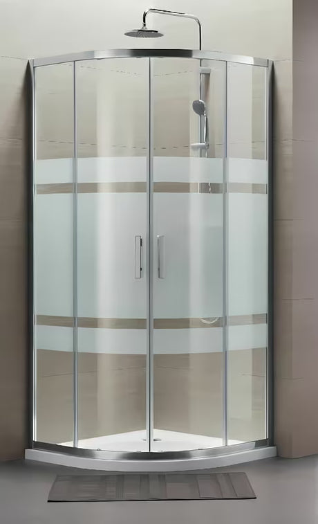 Polukružna tuš kabina SAT Tex 80x80 cm s prozirnim staklom, dekorom Stripe i profilima u sjajnom kromu.