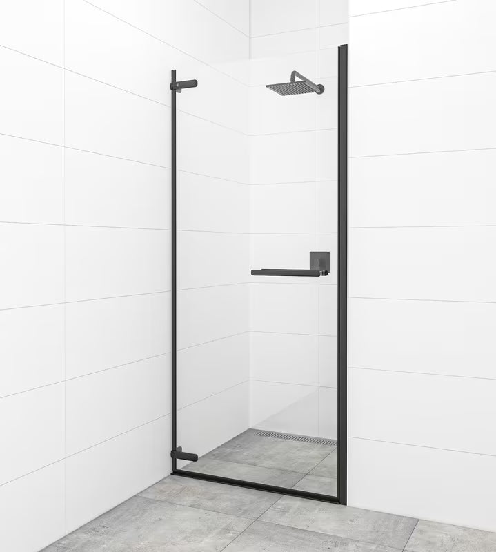Zaokretna tuš vrata SAT Tgd New 80 cm u mat crnoj boji s prozirnim staklom i Easyclean obradom.