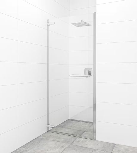 Zaokretna tuš vrata SAT Tgd New 90 cm u krom izvedbi s prozirnim sigurnosnim staklom i Easyclean obradom.