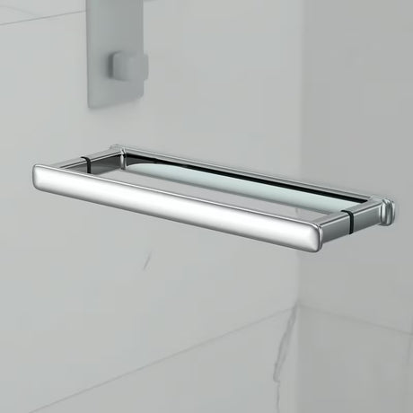 Kvadratna tuš kabina SAT TGD New 80x80 cm u sjajnom kromu s prozirnim staklom i bezokvirnom konstrukcijom.