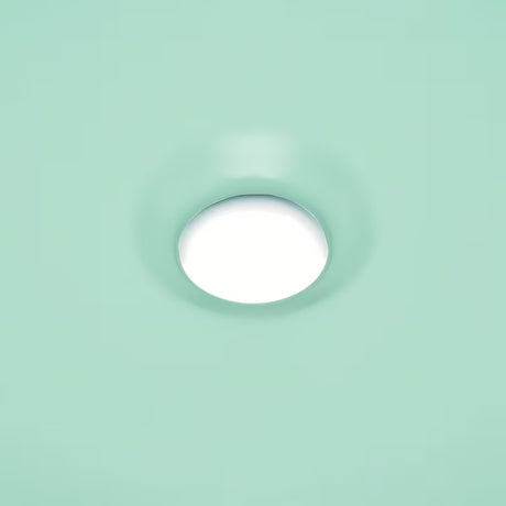 Okrugli keramički umivaonik na ploču SAT Mood u mat mint boji bez otvora za miješalicu i bez preljeva.