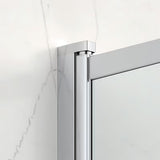 Paravan za Kadu SAT Vision 140x120 cm s kromiranim profilom i prozirnim staklom pro tuširanje u kadi.