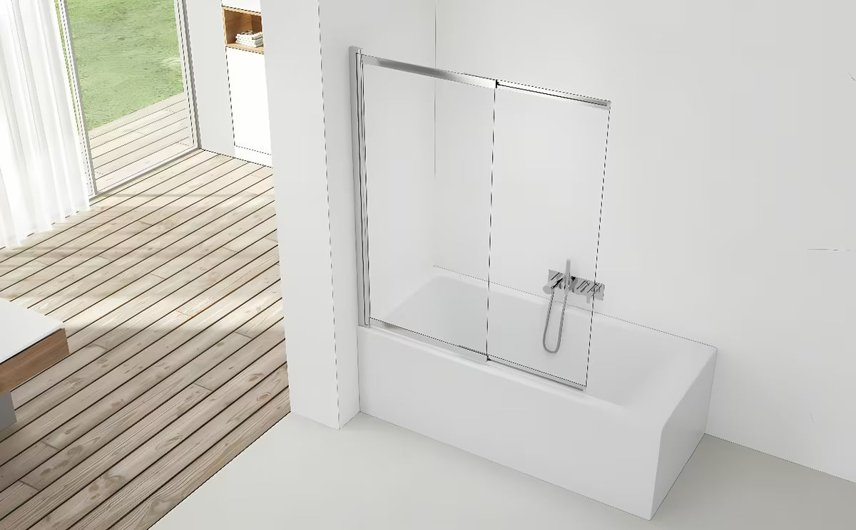 Paravan za Kadu SAT Vision 140x120 cm s kromiranim profilom i prozirnim staklom pro tuširanje u kadi.