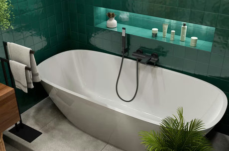 Samostojeća kada  SAT od lijevanog mramora 160x75 cm s mogućnošću lijeve i desne orijentacije