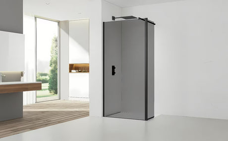 SAT Walk-in tuš stijena Walk-In 140 cm u crnoj izvedbi s neprozirnim dimljenim staklom