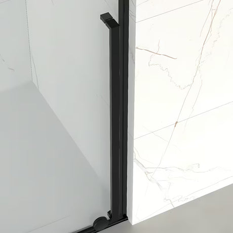 Tuš stijena Walk-In SAT Xmotion 110 cm u crnoj izvedbi s prozirnim staklom i kliznim otvaranjem.