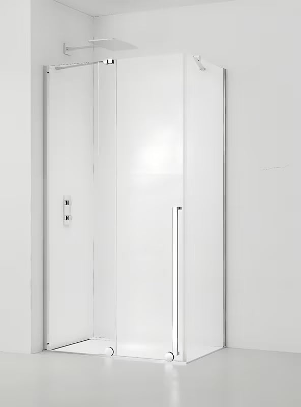 Pravokutna tuš kabina SAT Xmotion 110x80 cm s prozirnim staklom i kromiranim profilima, bez okvira.